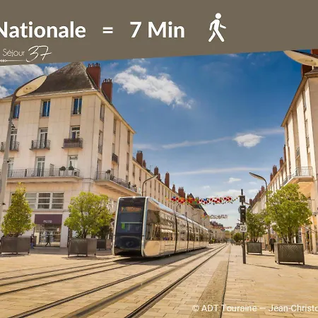 Le Grand Colbert Tours